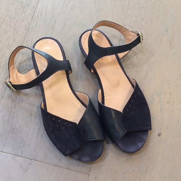 navy leather sandals